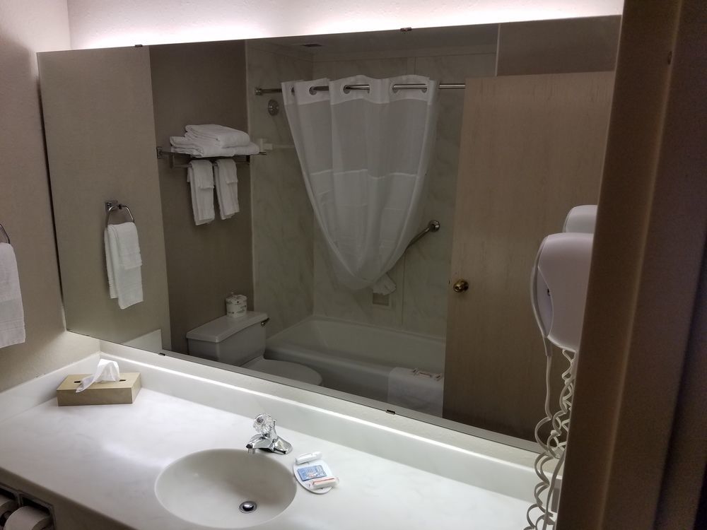 Days Inn By Wyndham Midland Dış mekan fotoğraf